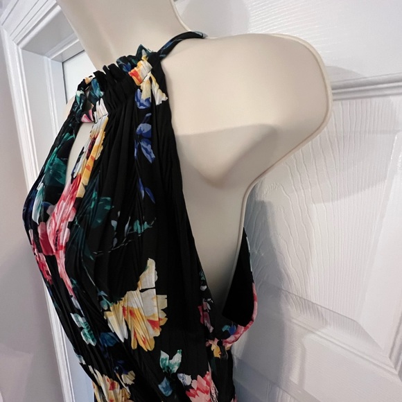 Kensie Halter Dress, Size 12, Never Worn, Black w/ Vibrant Florals - Picture 9 of 16